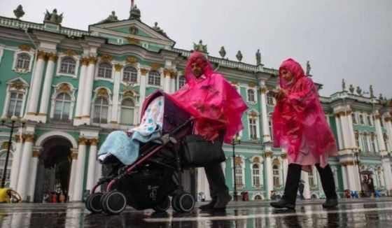 В Петербурге объявили «желтый» уровень опасности из-за сильного ветра