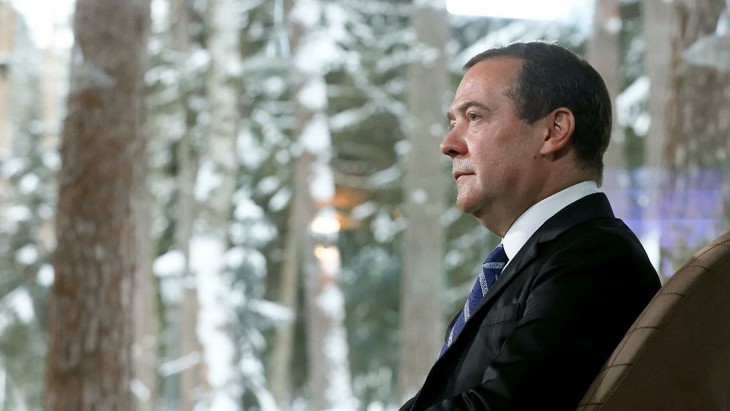 Медведев назвал ключевые проблемы России