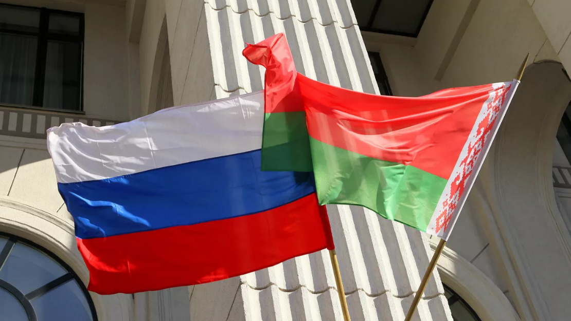 Белоруссия наказала бизнесмена за дискриминацию военных из РФ