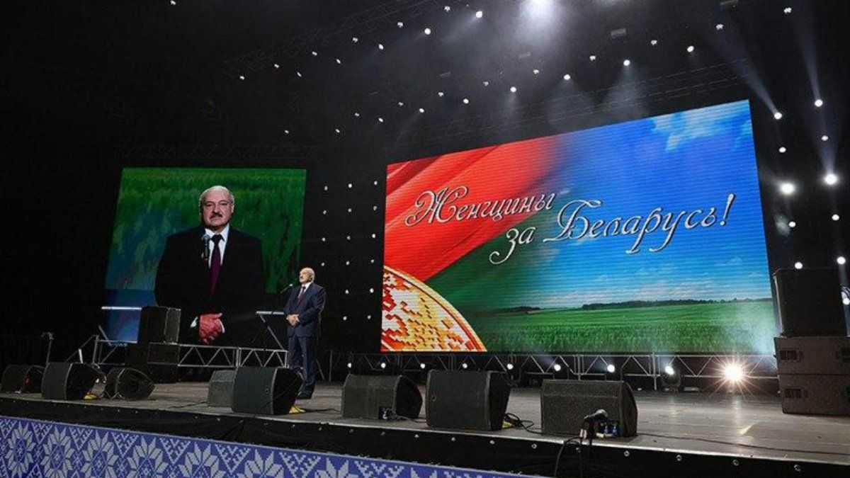 Лукашенко закрыл границы с двумя соседними странами