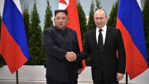 Зарубежные лидеры начали поздравлять Путина с 70-летием