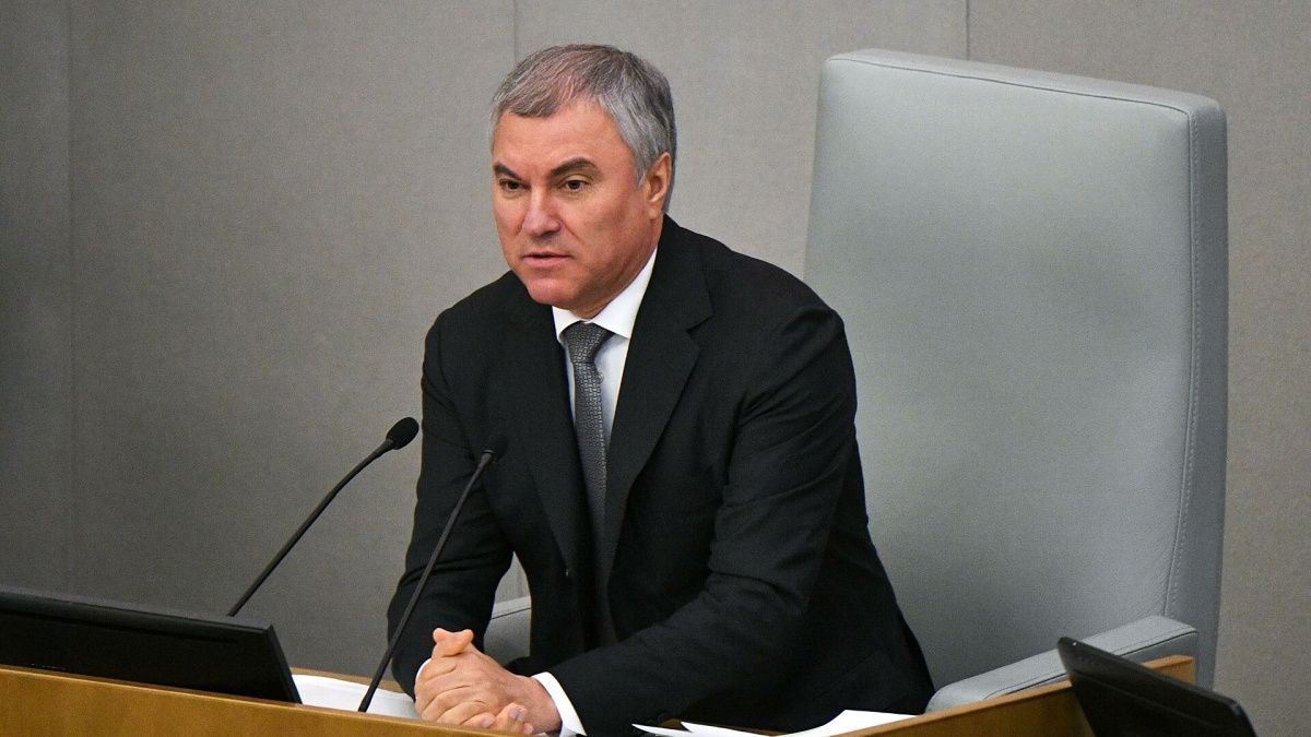 Володин заявил о переносе центра принятия решений из Киева в Брюссель