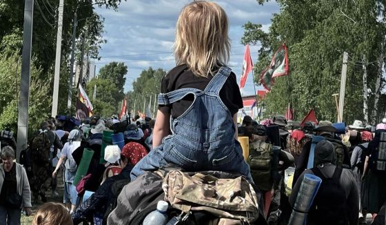 В Екатеринбурге во время крестного хода ограничат движение самокатов