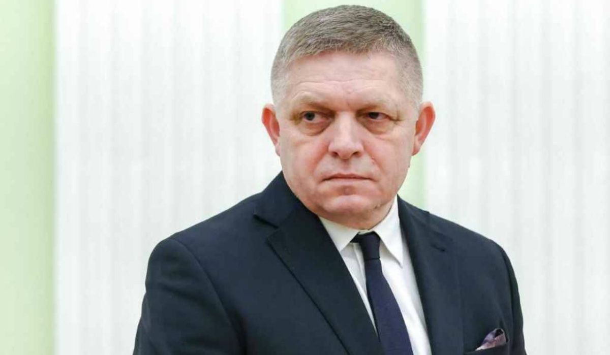 СМИ раскрыли маршрут полета Фицо в Москву