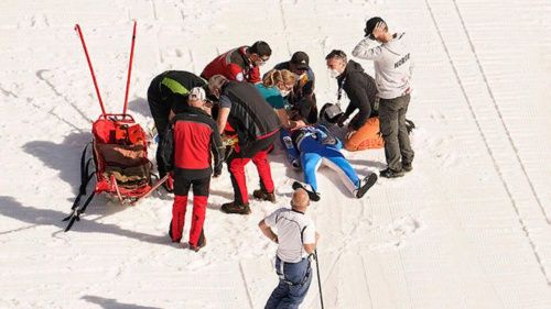 В искусственную кому ввели норвежского прыгуна с трамплина после падения на КМ