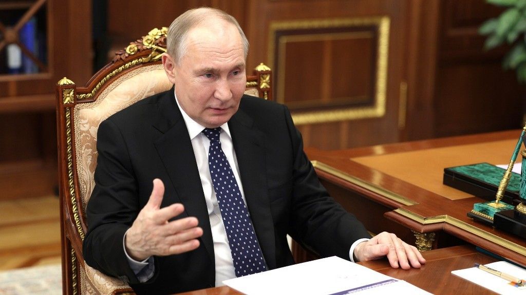 Путин: РФ была и будет открыта к равному диалогу со всеми странами