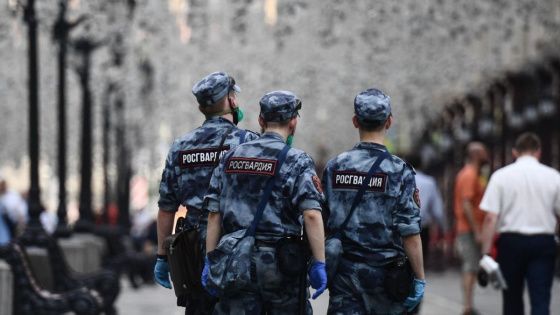 В Петербурге девушка в нетрезвом виде ранила мужчину маникюрными ножницами