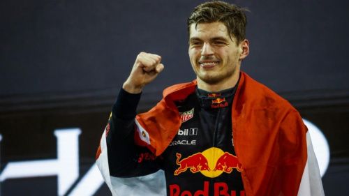 Голландский пилот «Ред Булл» впервые в карьере стал чемпионом мира в «Формуле1»