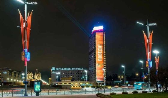 Лучи Победы озарят ночное небо Петербурга 9 мая