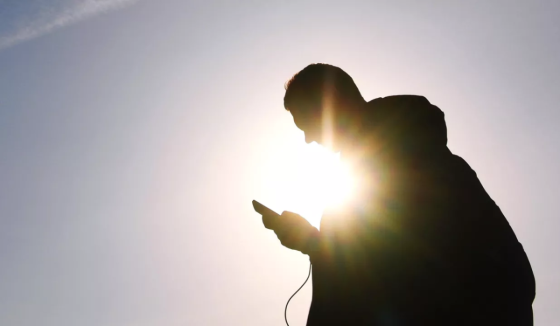 Власти Петербурга могут ограничить мобильный интернет в новогоднюю ночь