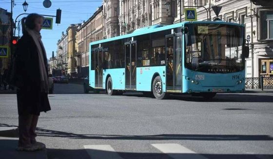 В Петербурге на Великую субботу и Пасху запустят дополнительные автобусы