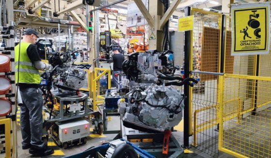 Производство автомобилей на бывшем заводе GM в Петербурге возобновят в 2026 году