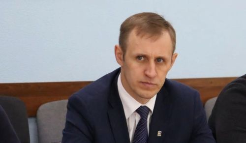 Мандат депутата заксобрания Омской области передан другому лицу