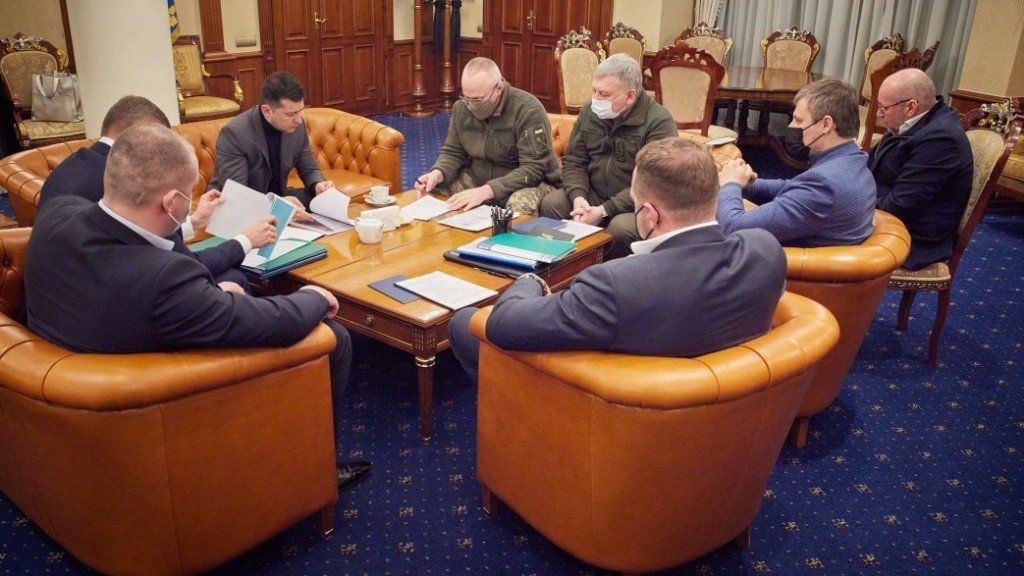 Зеленский сделал жёсткое заявление после гибели украинских военных на Донбассе