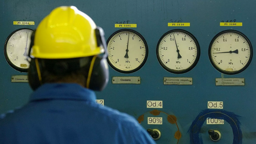 Польша отсудила 1,5 миллиарда долларов у "Газпрома" и требует снизить цену на газ