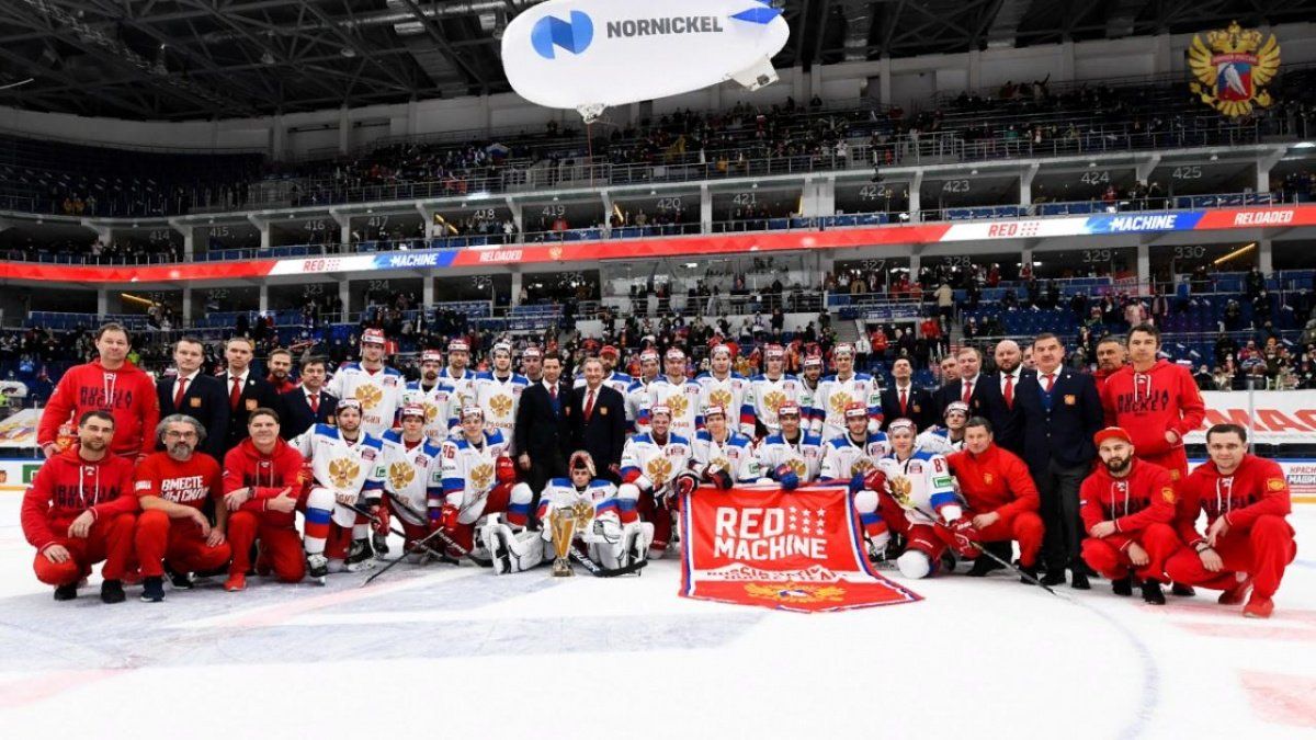 Сборная России по хоккею стала чемпионом Кубка Первого канала