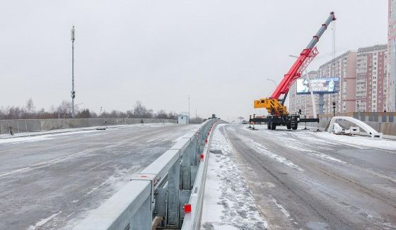 Началось движение по основному ходу путепровода на Варшавском шоссе
