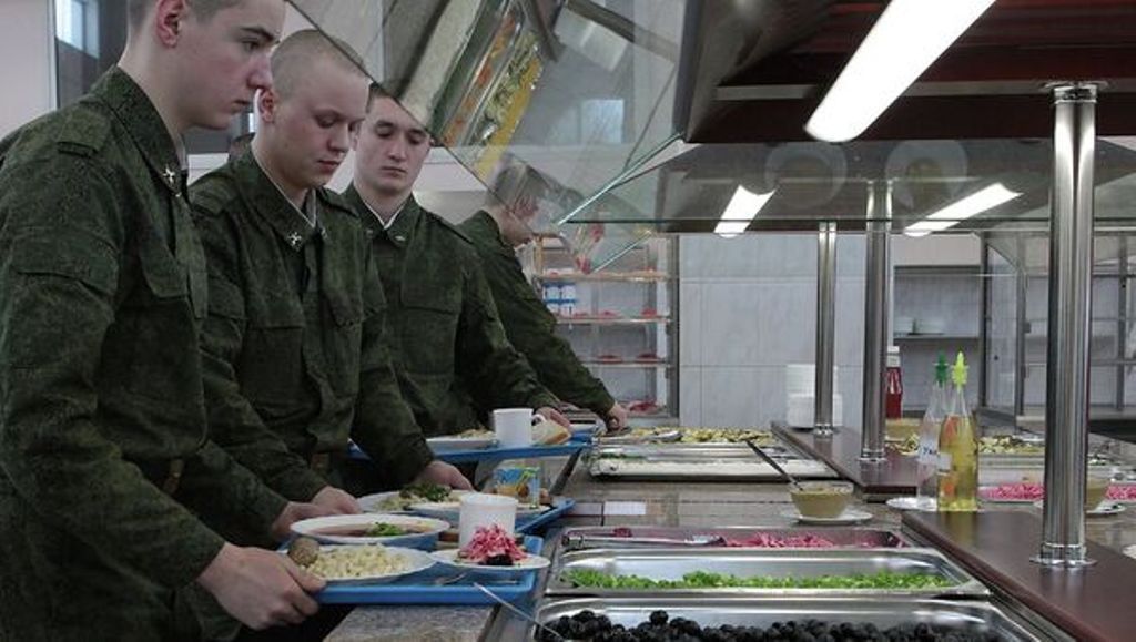 Организацией питания российских военных в зоне СВО займется обвиняемый по уголовному делу экс-чиновник