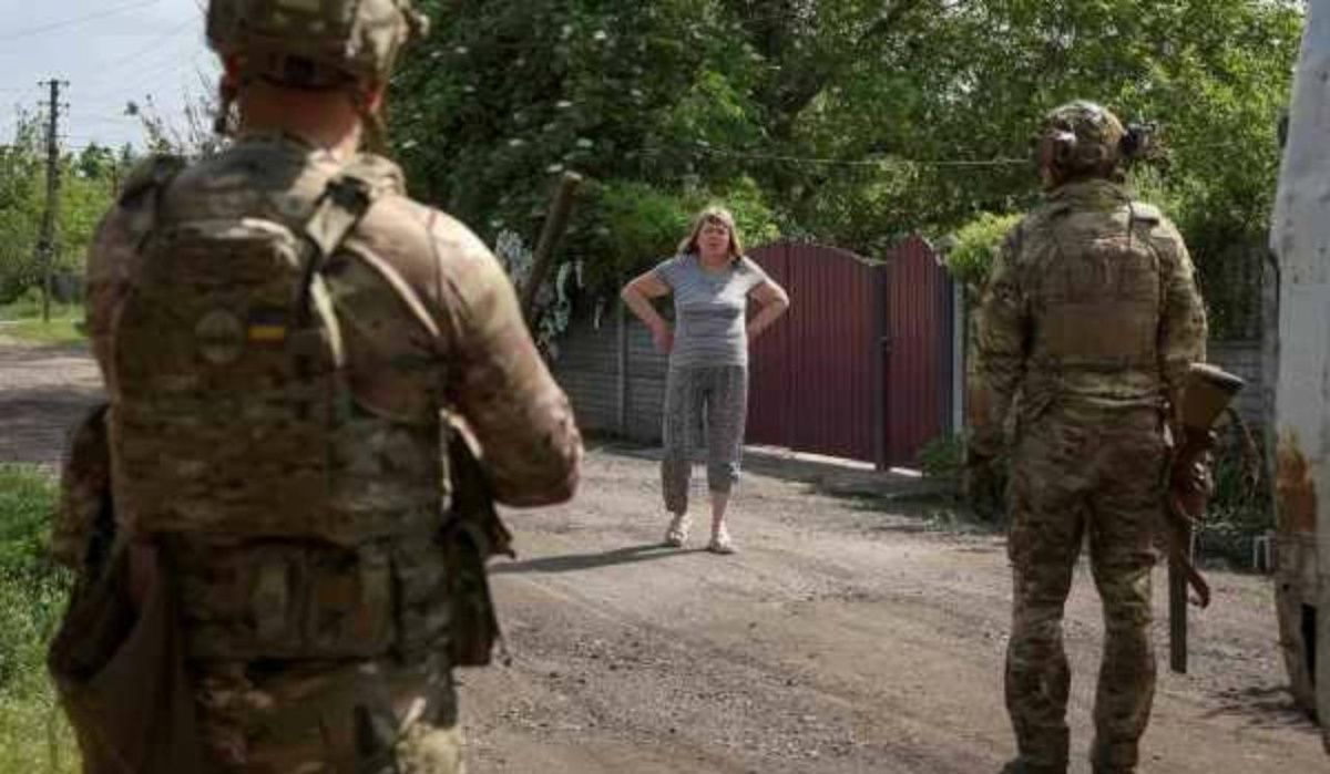 Украина приступила к принудительной эвакуации населения Славянска и Краматорска