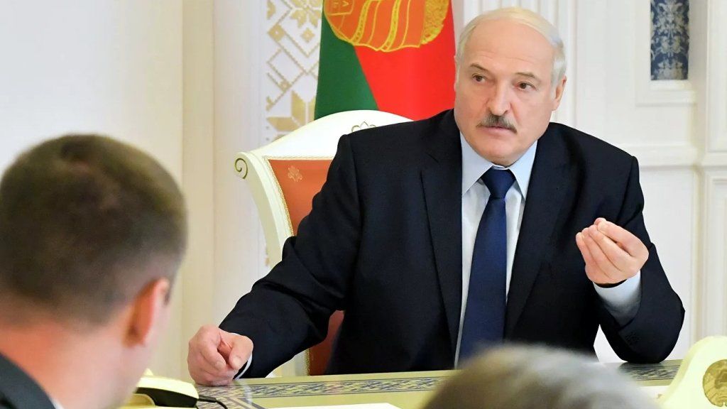 Стало известно, за что Лукашенко уволил главу КГБ