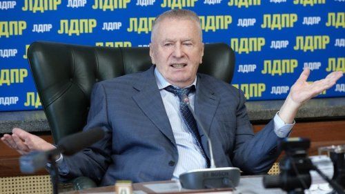 Жириновский раскритиковал ведущего, поцеловавшего крысу из унитаза