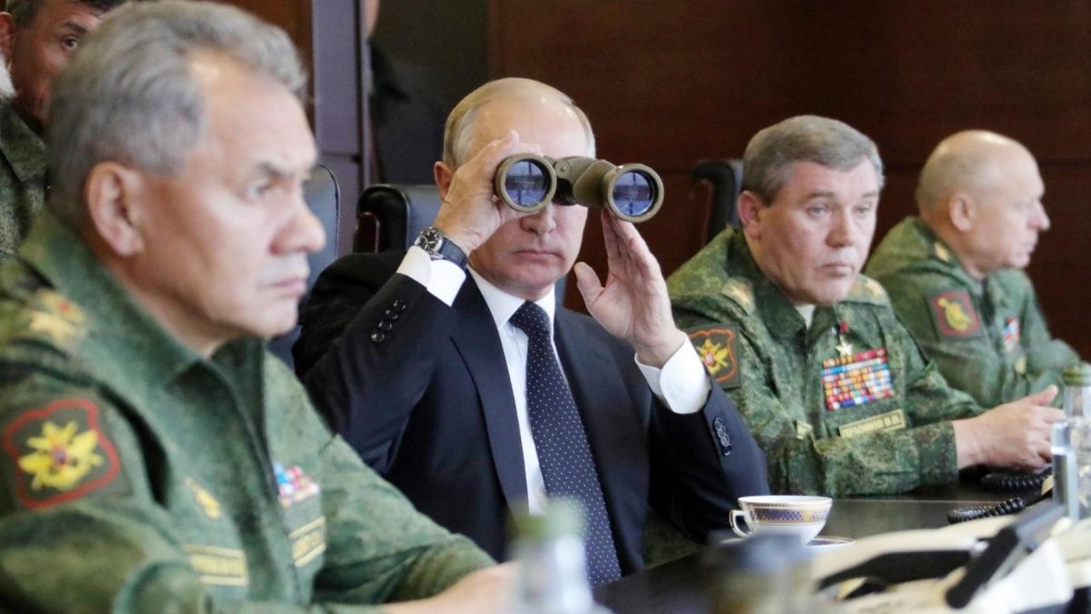 Путин пошутил на совещании по стратегическим вооружениям