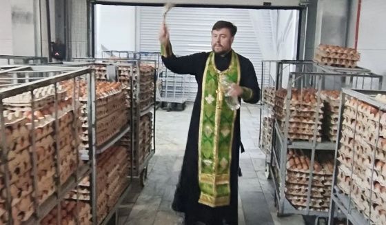 Перед Пасхой на "Птицефабрике Чайковская" прошло традиционное освящение яиц