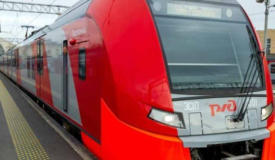 Дополнительные рейсы «Сапсанов» Петербург - Москва продлены до 11 января 2026 года