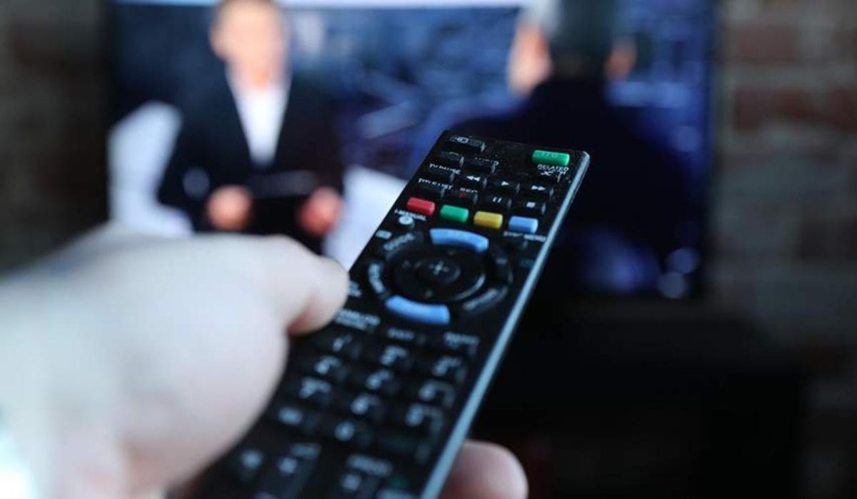 Опрос показал, сколько россиян смотрят советские фильмы в новогодние праздники