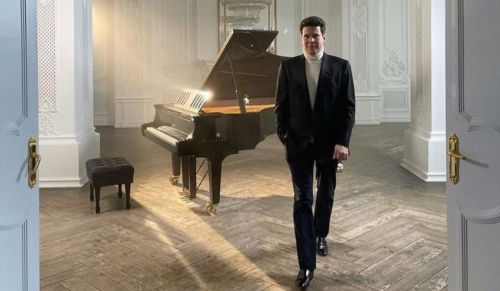 В Нью-Йорке отменены выступления известных российских дирижёра и пианиста