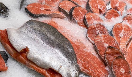 Разнообразие сельди от Каспия до Камчатки можно найти на рынках "Москва — на волне"