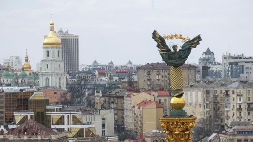 Кличко заявил об отключении электричества в сотнях тысяч квартир в Киеве