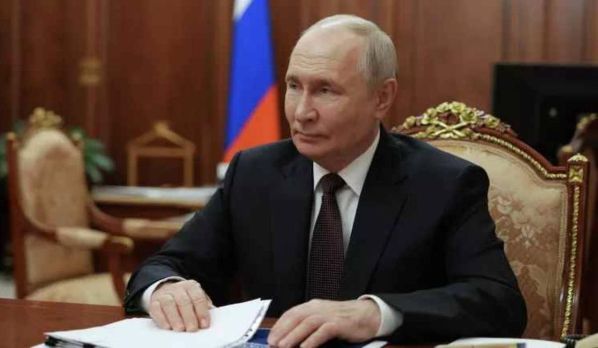 Опрос показал, как россияне оценивают работу Путина