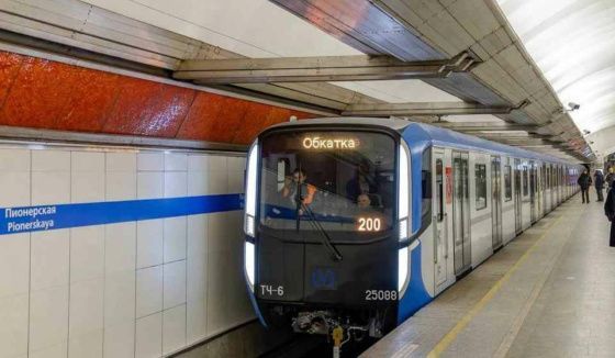 Второй состав «Балтийца» прибыл на синюю ветку метро Петербурга