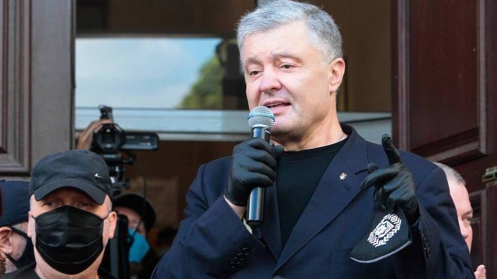 Пётр Порошенко начал собирать ветеранов АТО в Донбассе