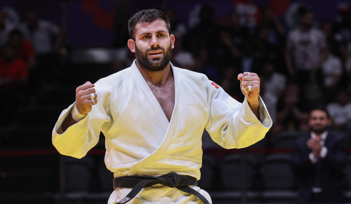 Сборная России по дзюдо вышла в четвертьфинал командного турнира чемпионата мира