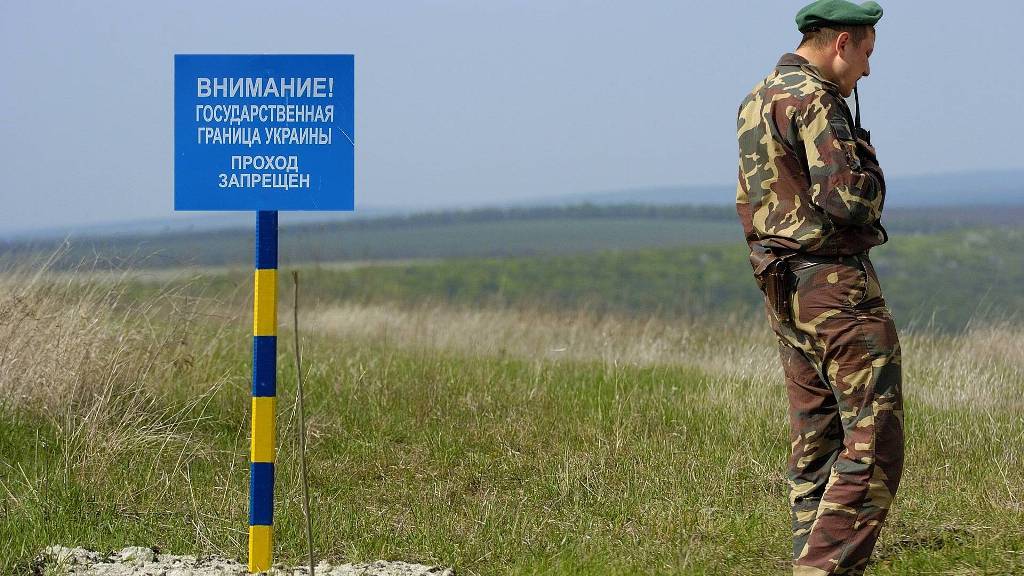 Почему Украина отказалась закрывать границу с Россией