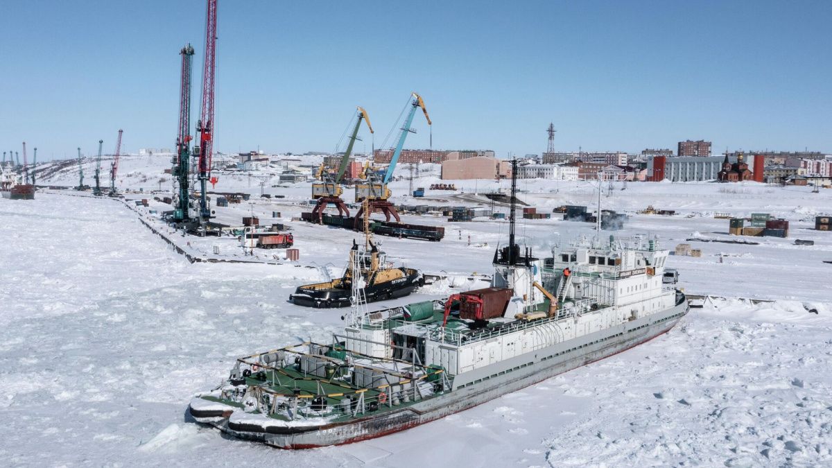 В России создадут ГУ Северного морского пути