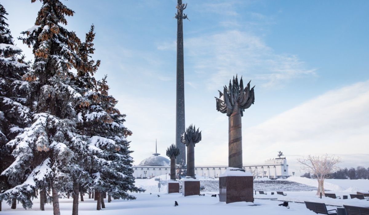 У Музея Победы открылась выставка о памятниках Великой Отечественной войны