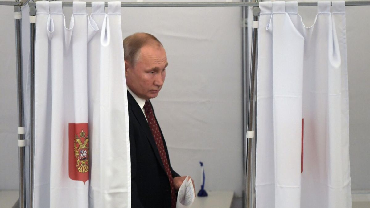 Путина допустили до участия в выборах президента России