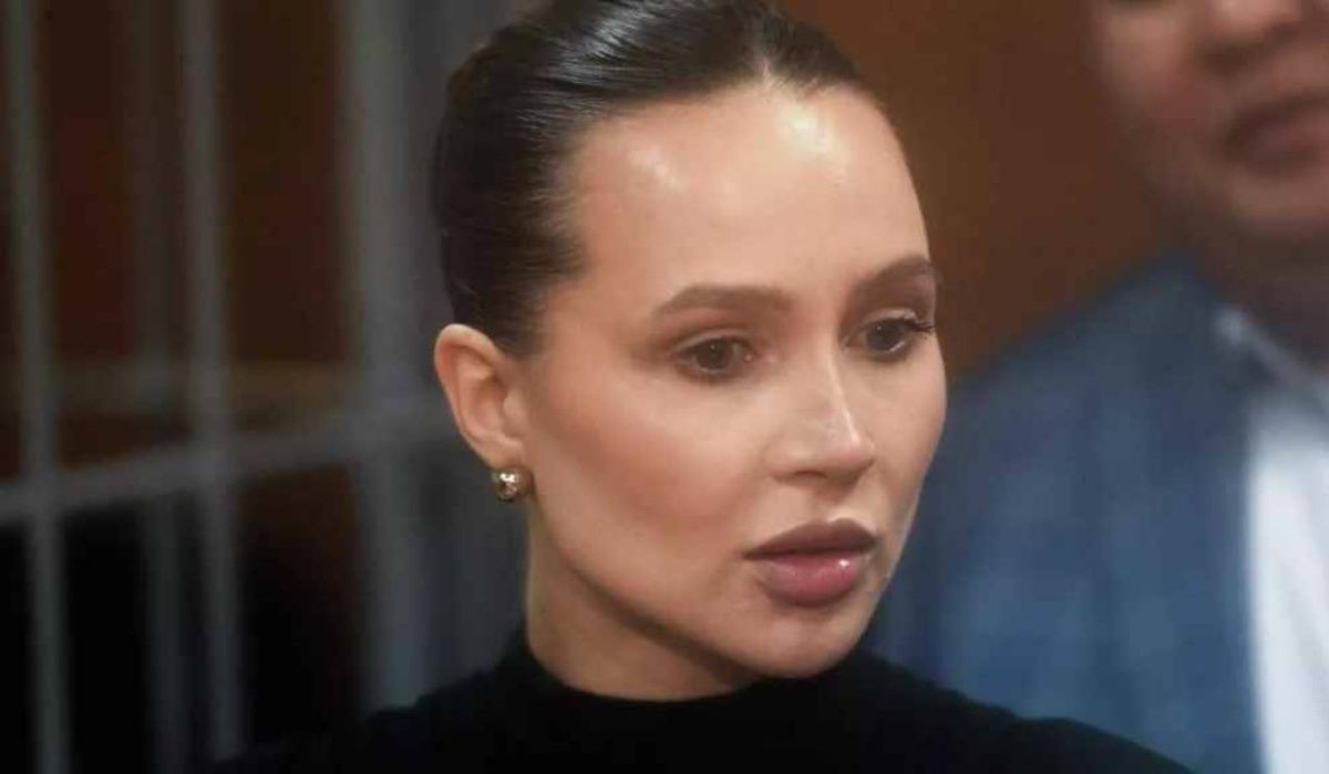 Суд закрыл дело о банкротстве блогера Лерчек