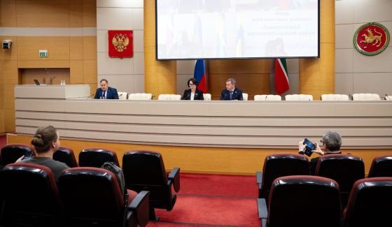В Татарстане подвели итоги уборочной кампании на брифинге в Доме Правительства