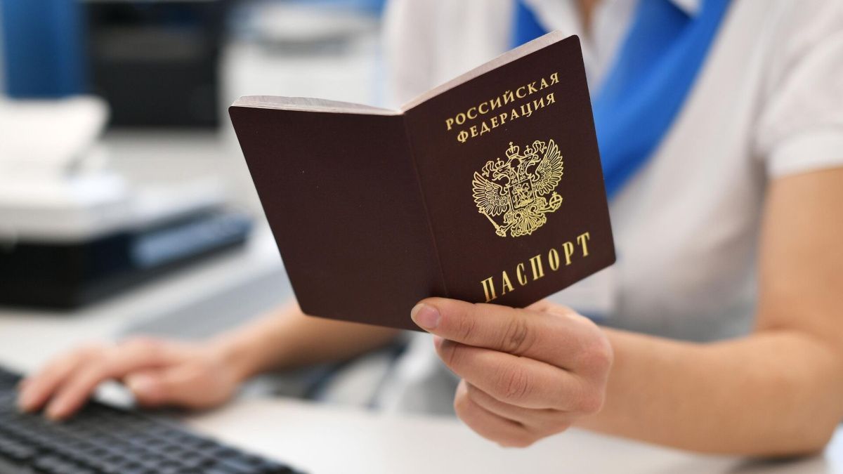 Лишённые российского гражданства смогут оставаться в стране до 90 дней