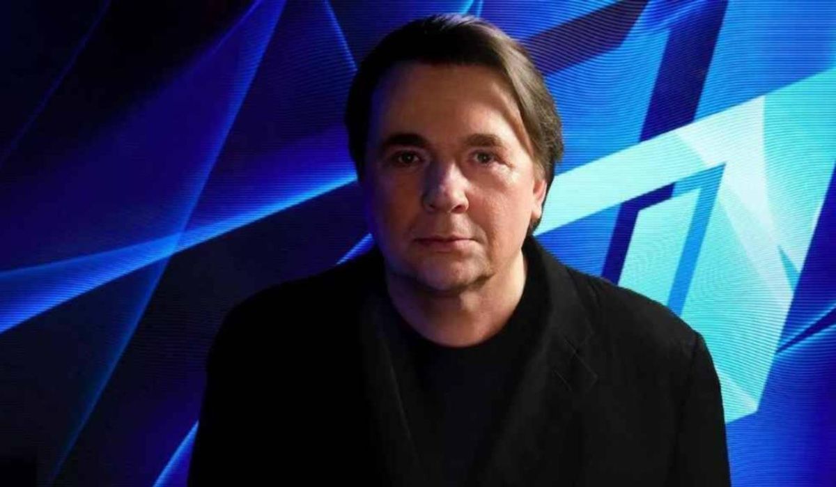 Путин вручил награду Константину Эрнсту