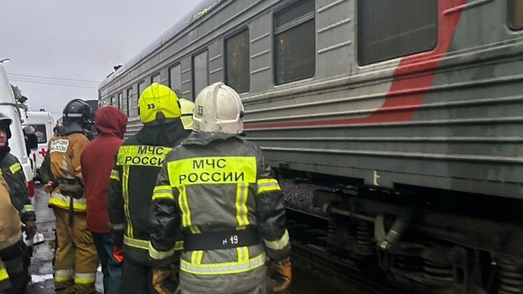 РЖД выплатит 2 млн рублей семьям погибших при сходе вагонов в Коми