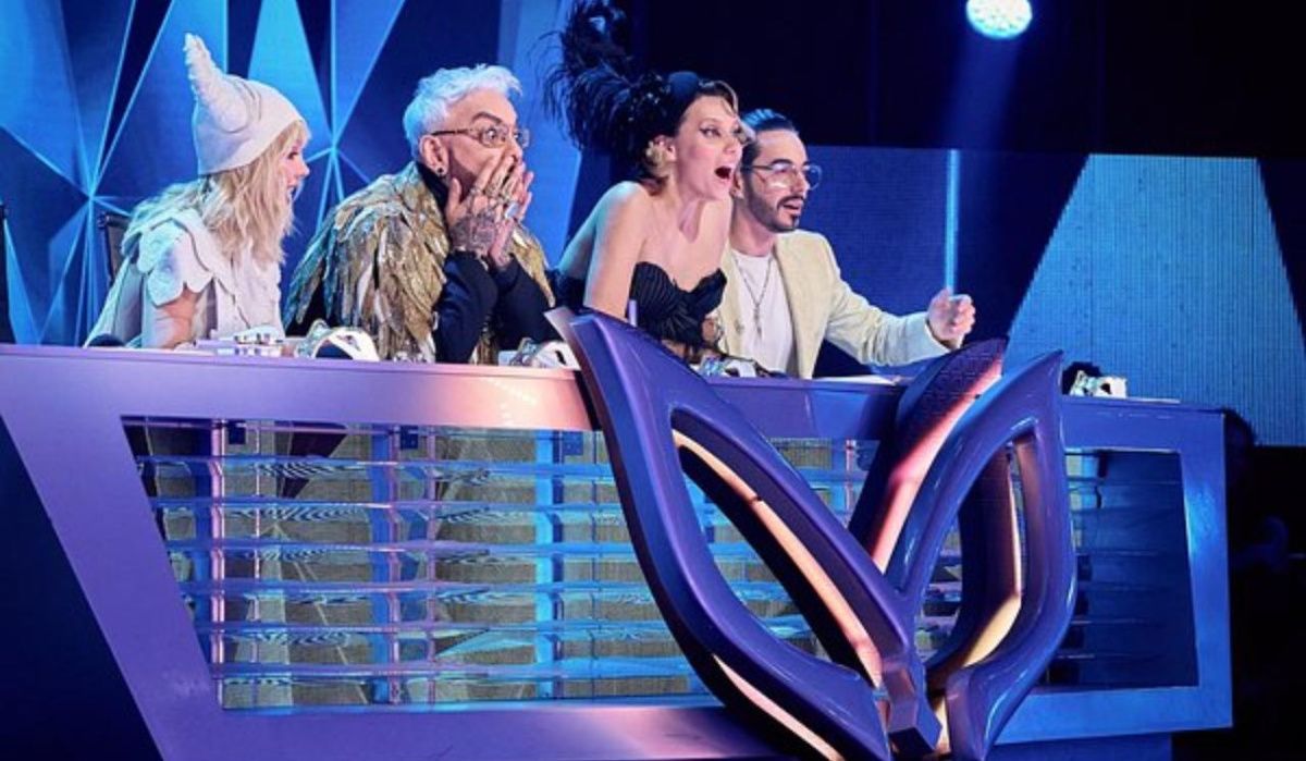 Организаторы шоу "Маска" приоткрыли тайны участников программы