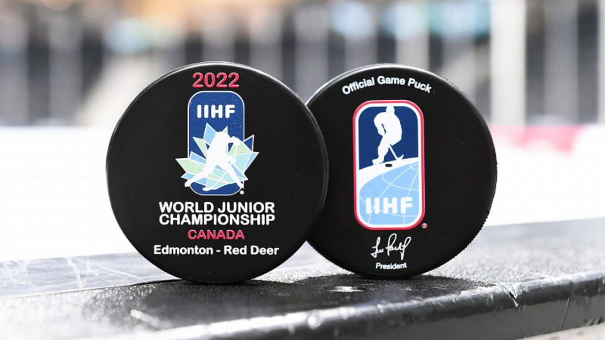 Молодёжный чемпионат мира по хоккею отменён