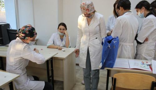 Тюменские «Волонтёры долголетия» прошли обучение
