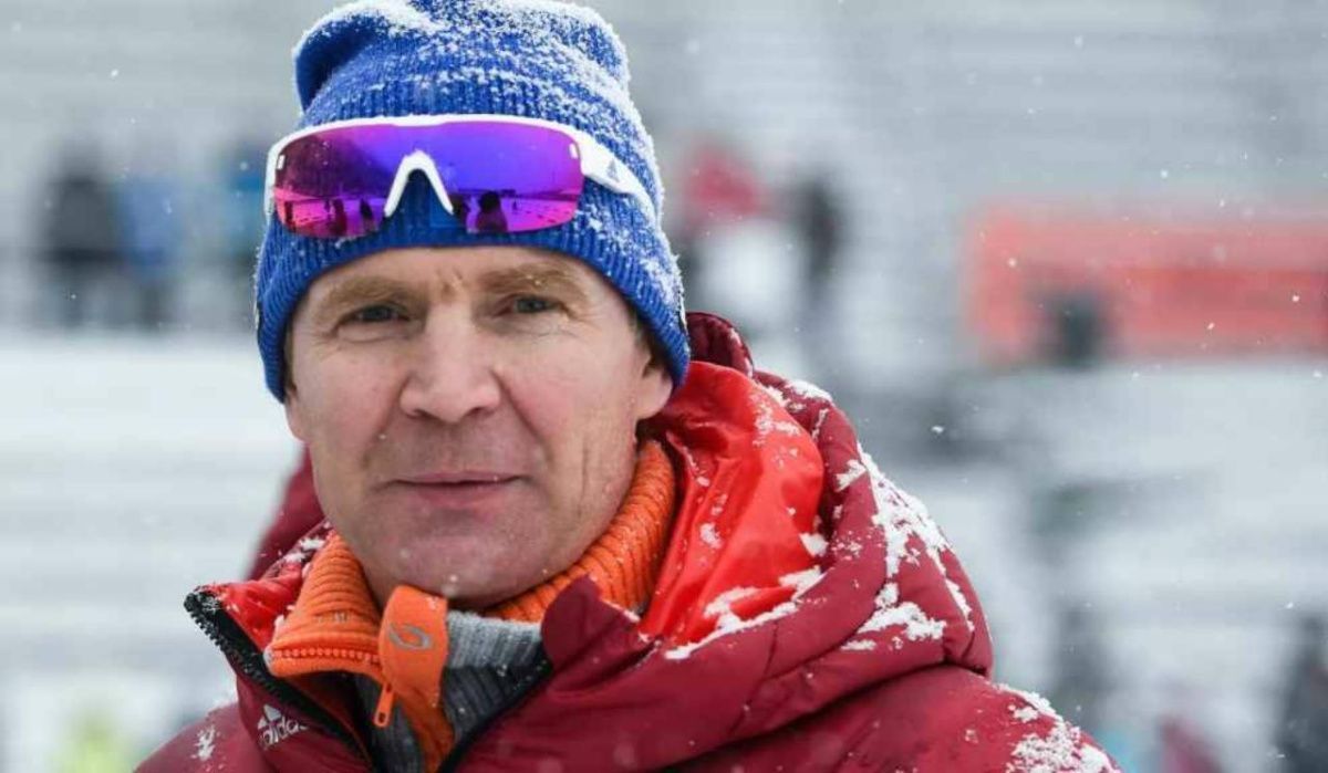 Мужскую сборную России по биатлону возглавят два тренера