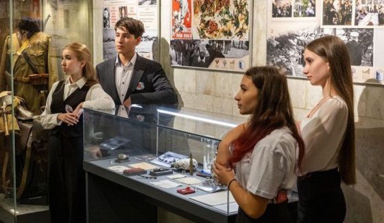 Более 700 посетителей привлекла выставка «Бастионы Победы» в Музее Победы